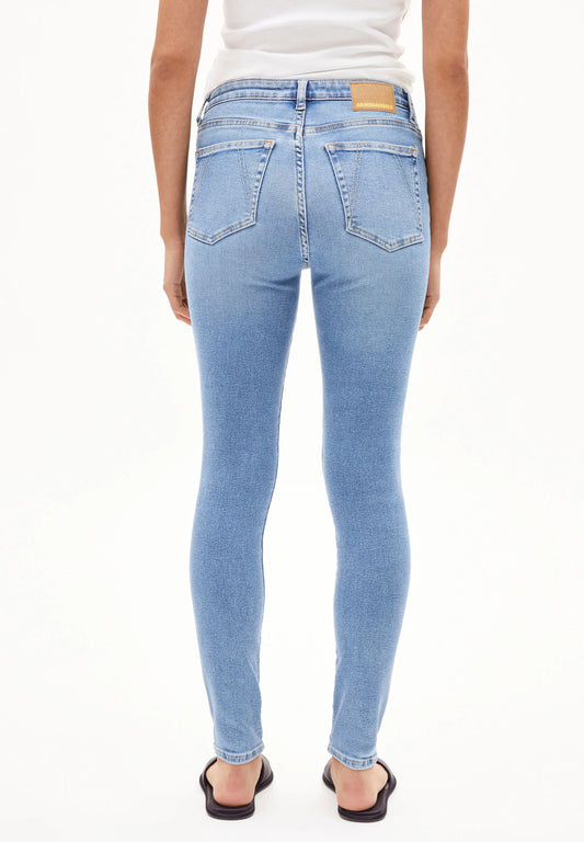 TILLAA MID WAIST SKINNY JEANS - ARMEDANGELS