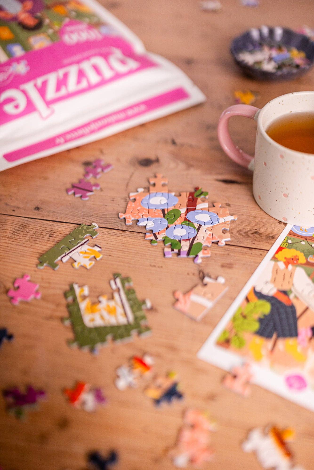 Puzzle 1000 Teile Die Freundinnen -  Maison Joliette