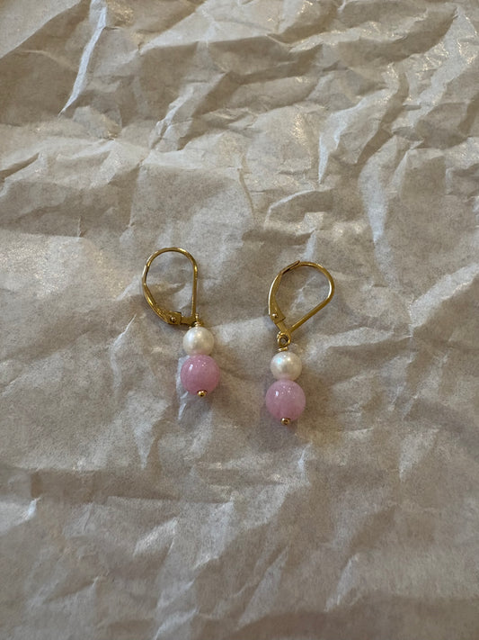 Ohrringe mit Perle und Rosenquarz - Studio Niovi