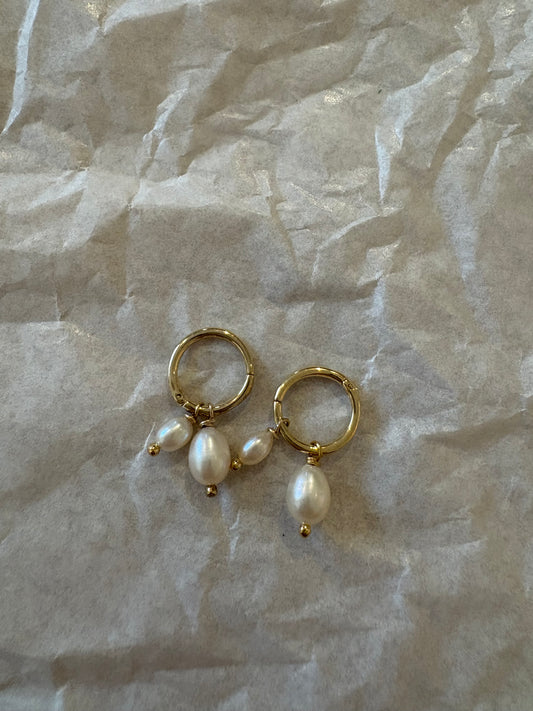 Ohrringe mit 2 Perlen - Studio Niovi