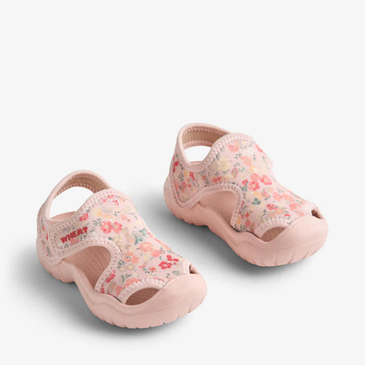 Badeschuhe Bani - rosa Blumen - Wheat