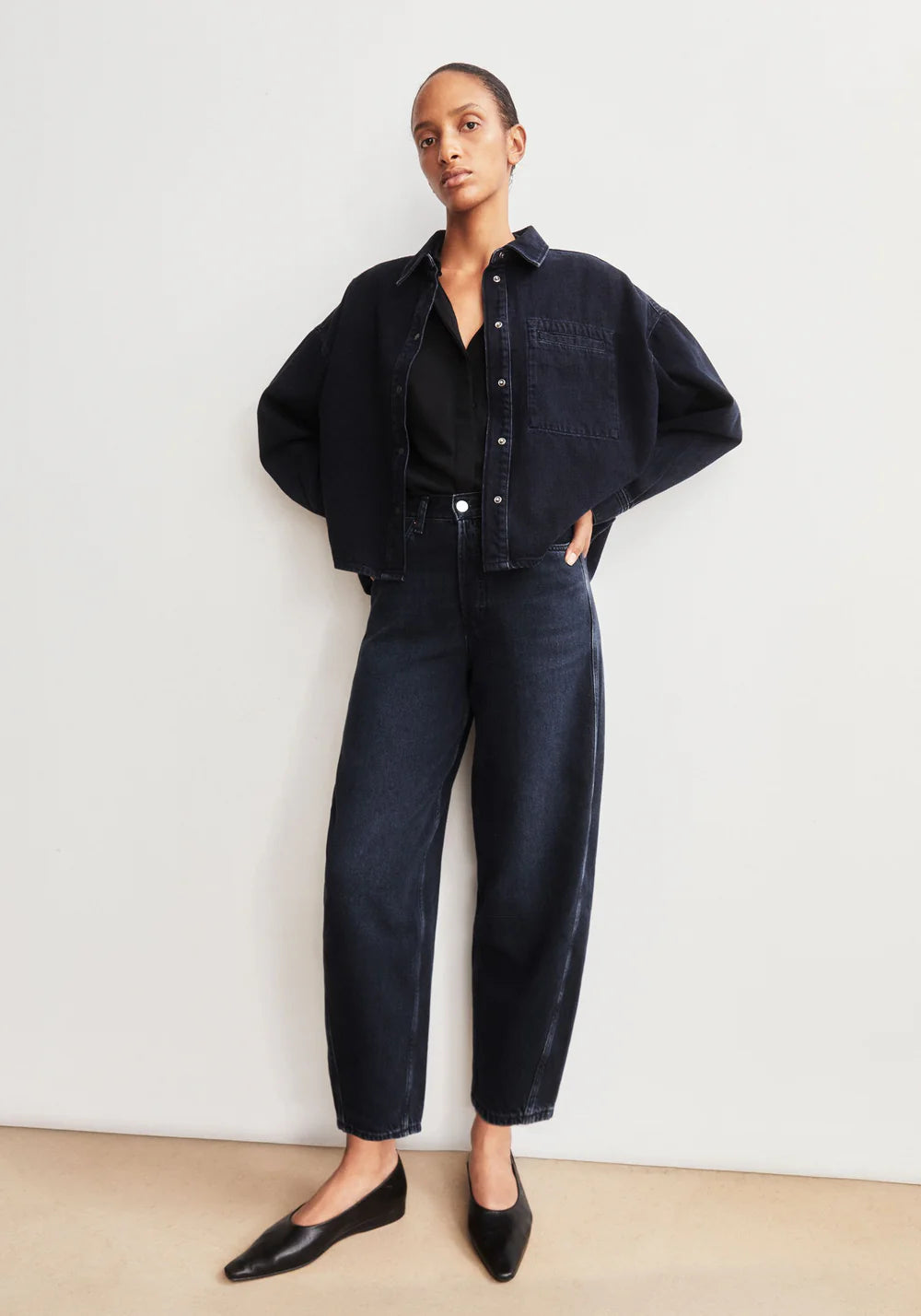 BAARLY HIGH WAIST BARREL JEANS BIO-BAUMWOLL MIX NON STRETCH - Armedangels