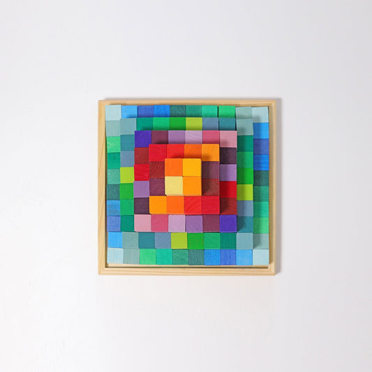 Kleine Stufenpyramide - Grimms